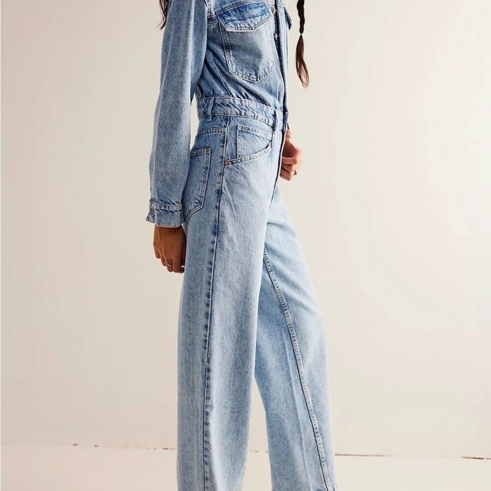 Free People We The Free Touch The Sky Denim Jumpsuit Size Large Utility Wide Leg
